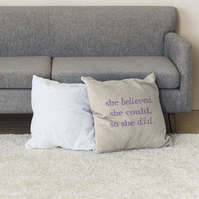 Coussin de sol pour femmes, H 36 po x l 36 po, Blanc / Mauve
