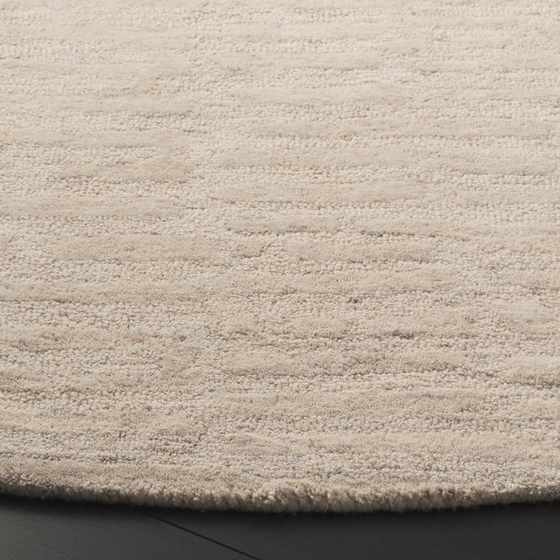 Hopley Ebony Hand Tufted Wool/Cotton Rug in Beige, Round 6'