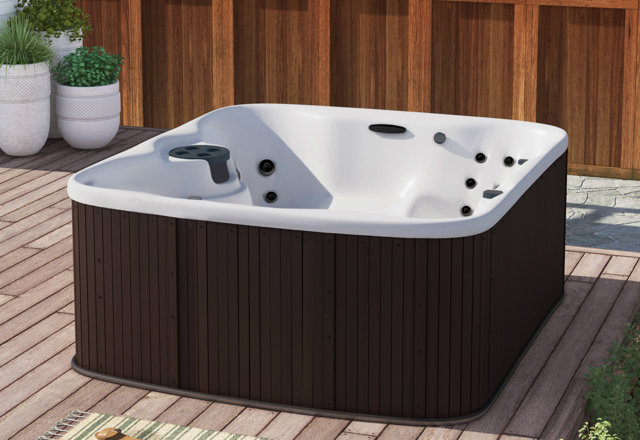 Top-Rated Hot Tub Deals & Steals