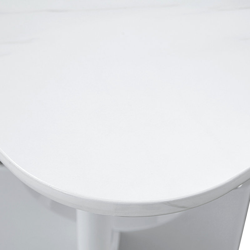 Table de salle à manger moderne en panneau de fibres à densité moyenne avec esthétique en marbre et structure creuse