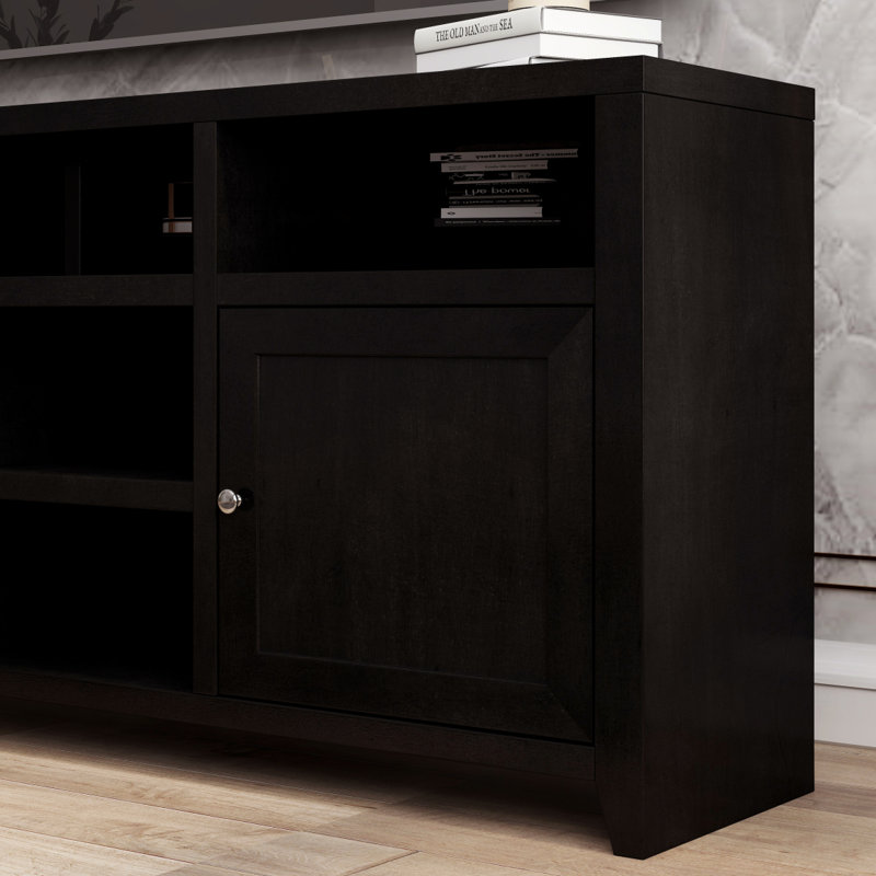 Meuble télé 84 po Home Urban Loft pour téléviseur jusqu'à 95 po sans assemblage requis