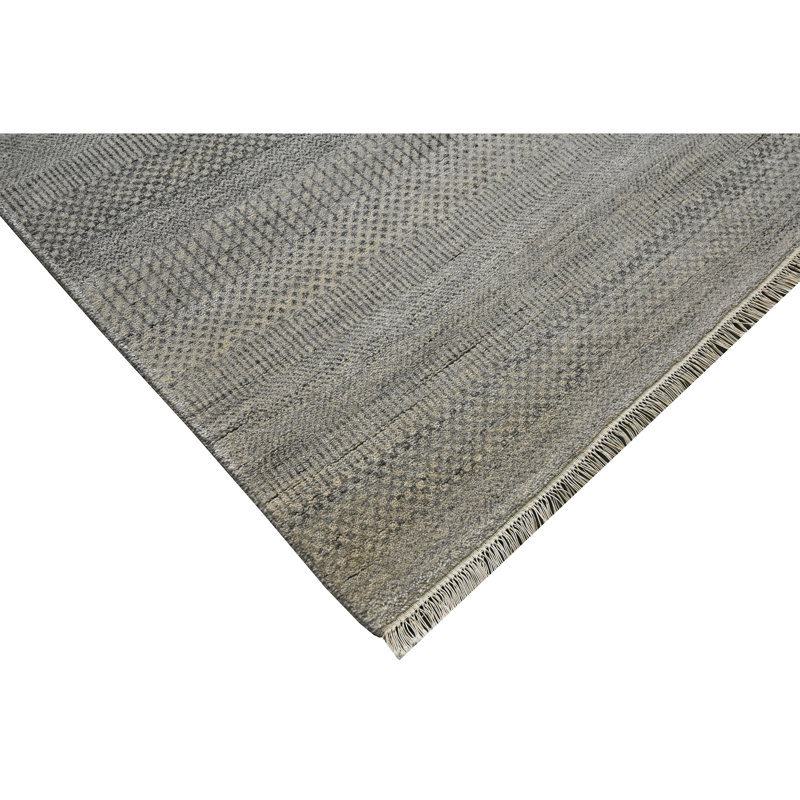 High-Quality Hand-Knotted Silver And Black Area Rug