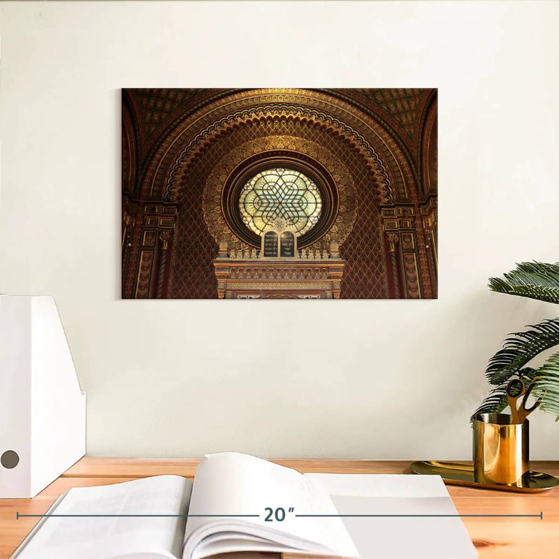 Intérieur de la synagogue espagnole Nicci, H 8 po x l 12 po