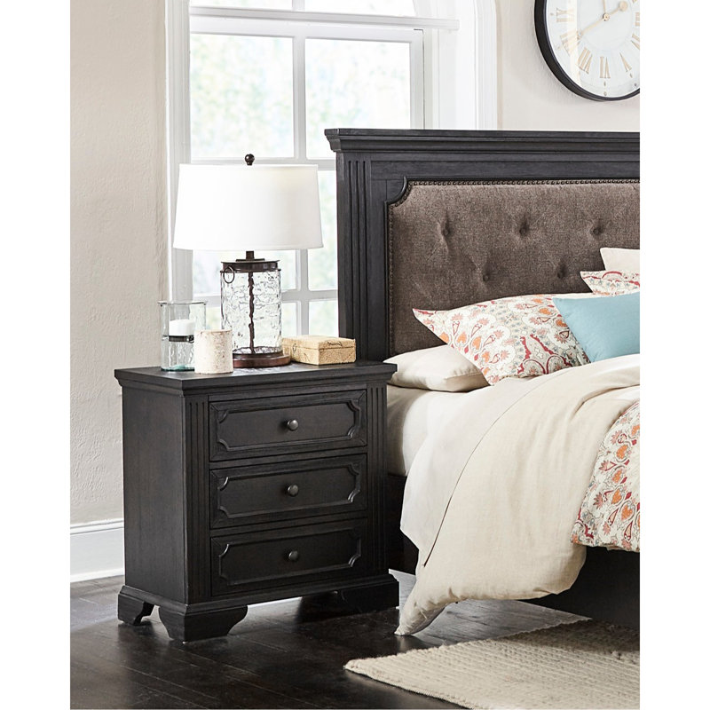Table de chevet traditionnelle rustique, 3 tiroirs avec finition gris anthracite et motif Grace en gris anthracite pour une chambre à coucher