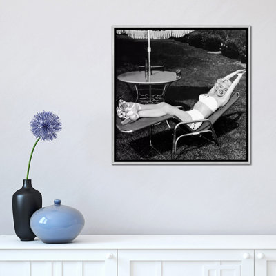 Marilyn Monroe Lawn Chair - Photograph Print
