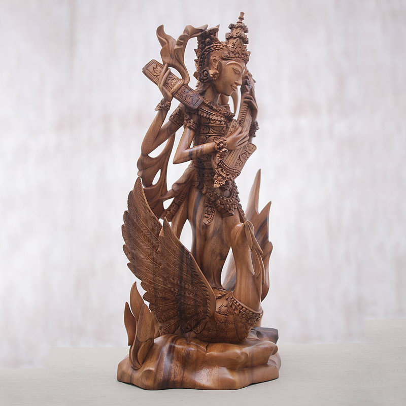 Statuette en bois Sarasvati Goddess