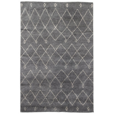 Nostalgia Handmade Wool Geometric Area Rug