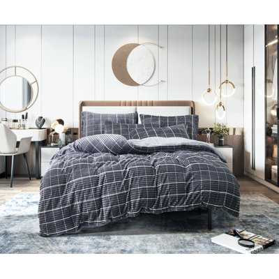 Plaid Duvet Cover Set with Pillowcases Included