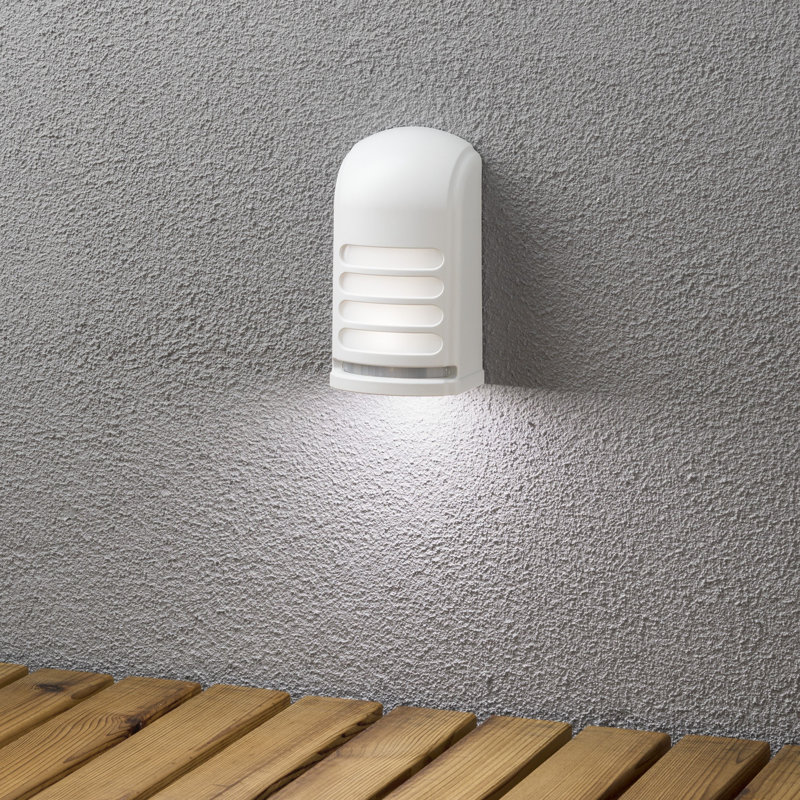 Prato Battery Powered Integrated LED Spotlight, White