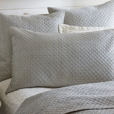 Dotted Vine Quilted 100% Cotton Sham