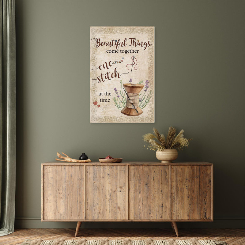 «Sewing Beautiful Things Come Together One Stitch at the Time», impression sur toile tendue, H 20 po x l 16 po x P 1,25 po