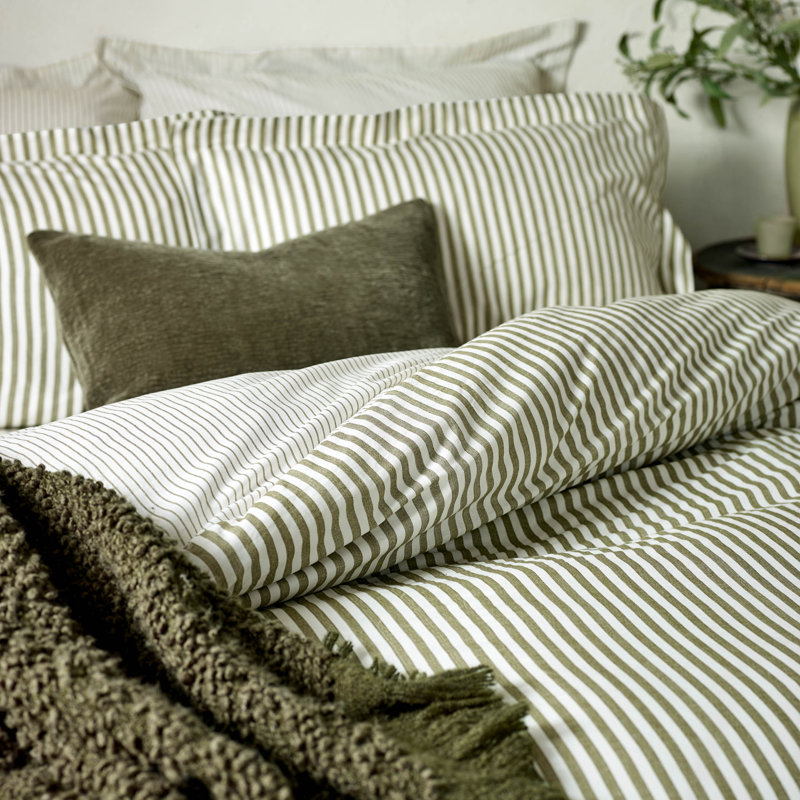 Sufiyah 100% Cotton Machine Woven Pillow Case, Green