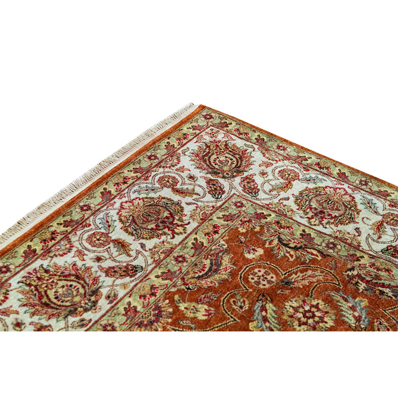 Wool Oriental Area Rug in Rust/Ivory