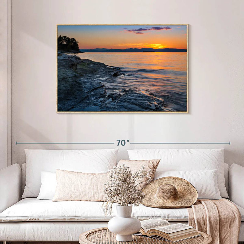 Serene Lake Champlain, Cadre flottant en bois naturel, 43 po x 29 po