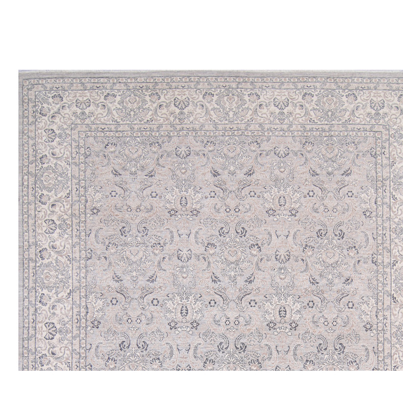 Hand Knotted Wool Area Rug in Light Gray And Ivory