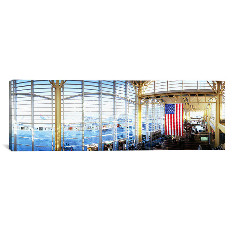 Reproduction de photo sur toile «Ronald Reagan Washington National, Washington, DC», H 24 po x l 72 po x P 1,5 po