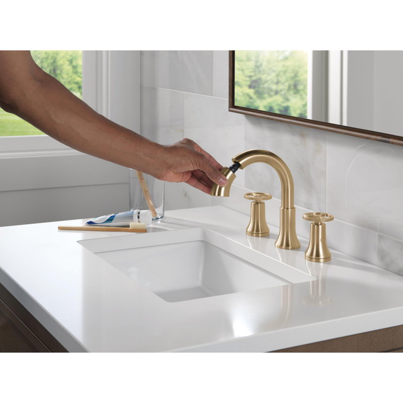 Trinsic 3-Hole Widespread Pull Out Sprayer Bathroom Faucet, 2-Handle Bathroom Sink Faucet, Champagne Bronze