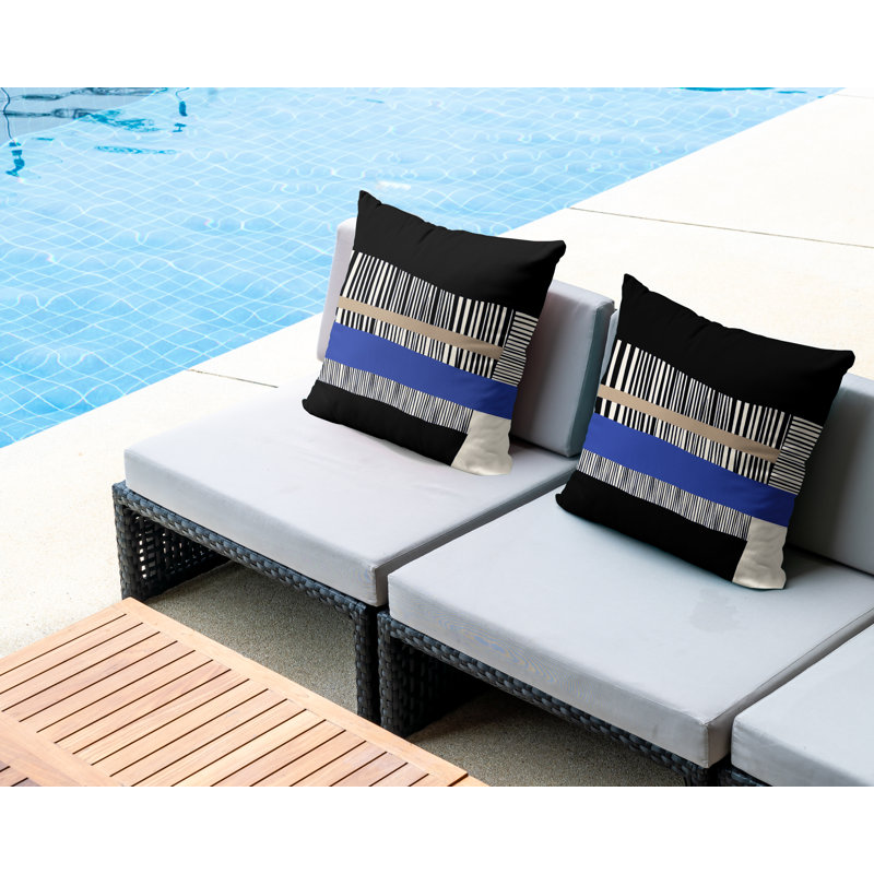Jeté carré / extérieur en polyester Chamu, L 19 po x H 19 po, Bleu marine/noir