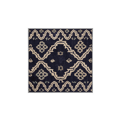 Tapis mauve lavable à la machine