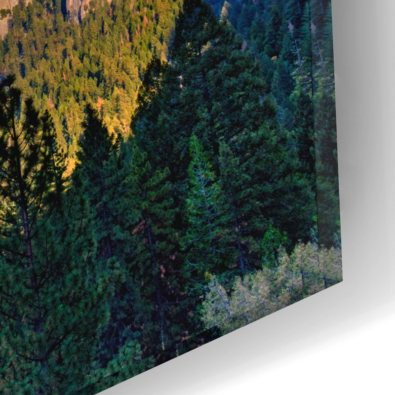 «Spring Storm Over Yosemite» par Rick Berk, art mural en verre acrylique, H 12 po x l 16 po x P 0,13 po