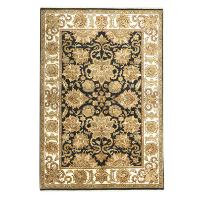 Tapis noir et ivoire de haute qualité noué à la main