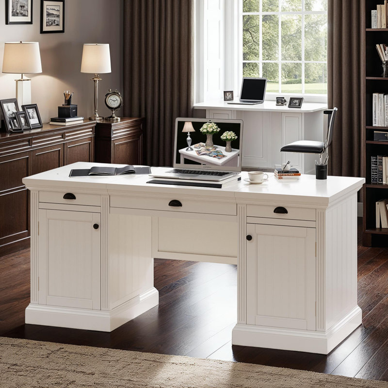 Bureau de direction élégant 67 po, bureau d'ordinateur avec tablettes réglables Elegant White