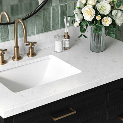 Meuble-lavabo simple en bois massif 42 po Tidworth avec plateau en quartz Carrara de 1,5 po