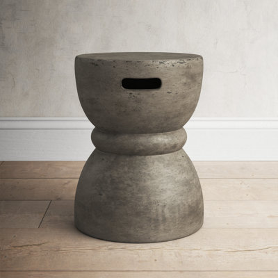 Lindyn Abstract End Table