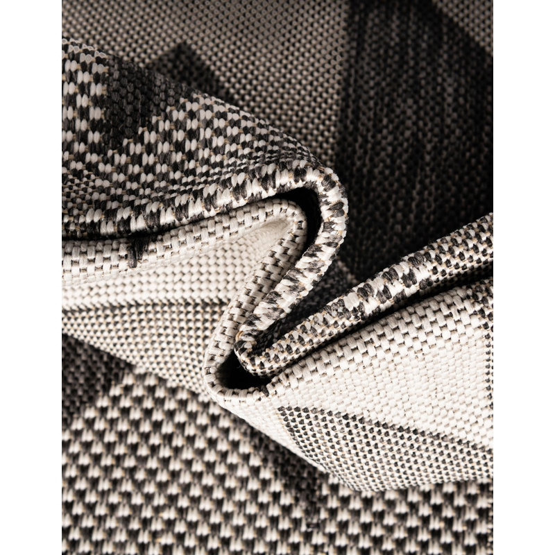 Blox Herold Indoor/Outdoor Area Rug, Runner 2' x 4'1"