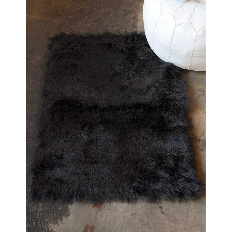 Willems 2' X 3' Black Shag Sheepskin Area Rug, Rectangle 5' x 8'