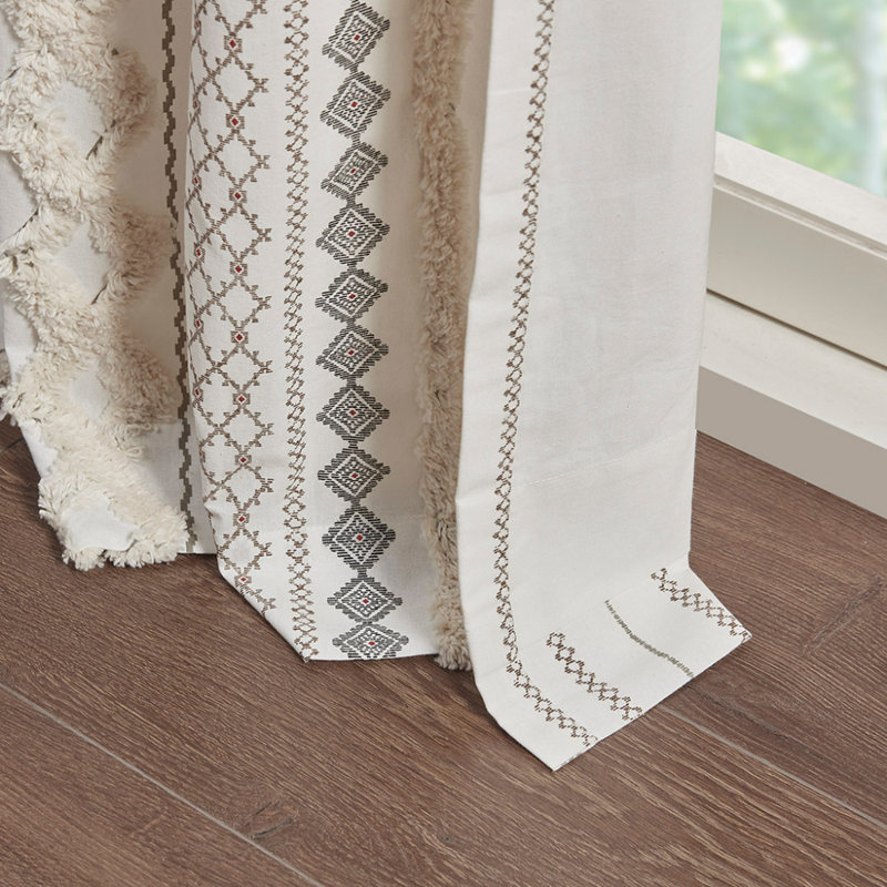 Panneau de rideau en coton avec rayure en chenille et doublure ivoire 50 x 95 po