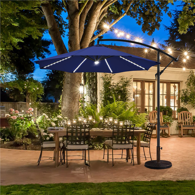 Parasol décalé pour terrasse 10 pi avec 8 lumières à DEL et plafonnier central, Brun clair