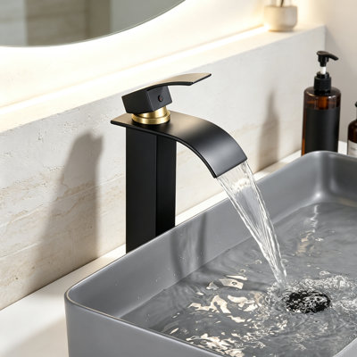 Robinet de lavabo vasque à cascade en acier inoxydable 304, robinet de lavabo de salle de bain monotrou, robinet de meuble-lavabo à poignée levier