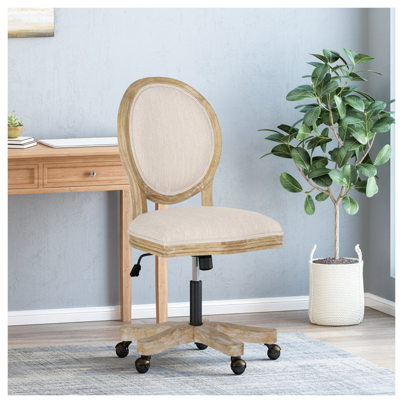 Chaise de bureau pivotante d'inspiration française avec structure en bois vieilli beige