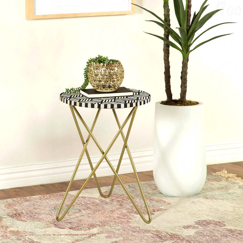 Table d'appoint avec plateau noir, blanc et or