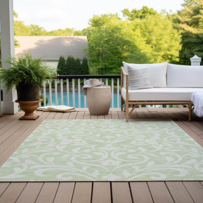 Malek Washable Floral Indoor / Outdoor Rug