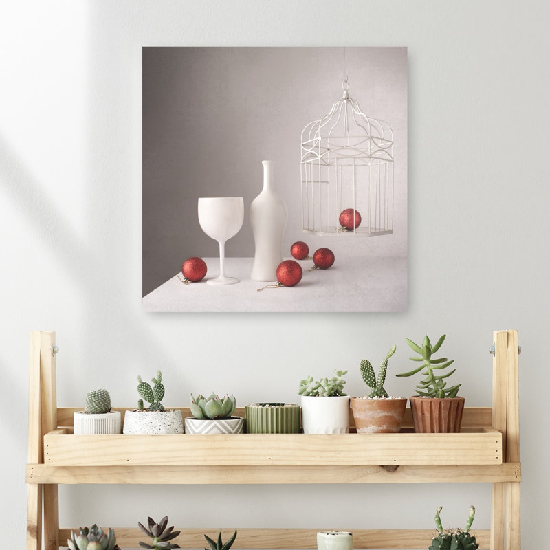 «Elegant Holiday Still Life Elegant Minimalist Modern Bird Winter», reproduction d'art murale, 18" H x 18" W