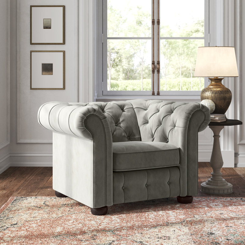 Fauteuil Chesterfield en velours touffeté de 45,8 po Huskins, Velours gris étain
