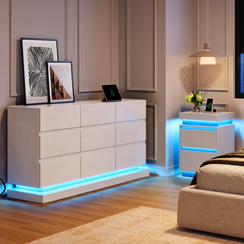 Commode moderne à 9 tiroirs de 157 cm de large avec éclairage DEL, meuble de rangement suspendu avec station de recharge, commode à 3 colonnes pour chambre, salon et couloir.