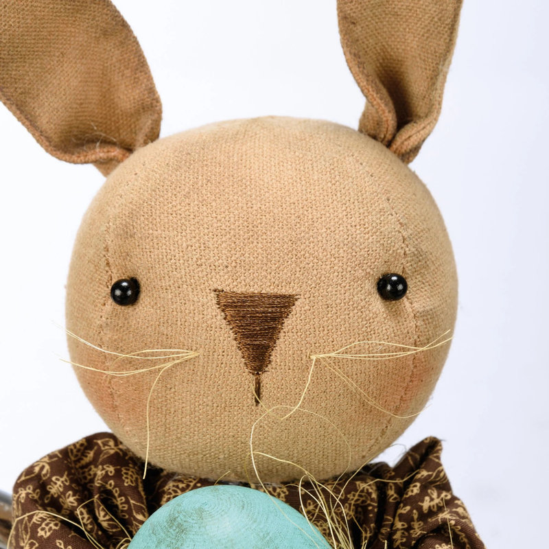  Lapin avec poupée