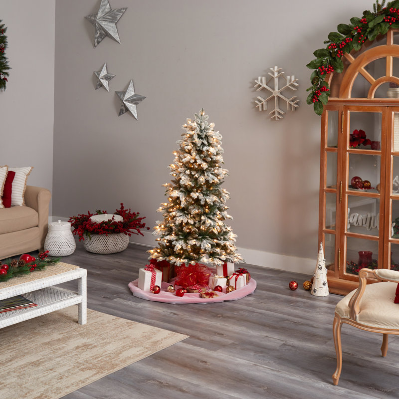 Lighted Artificial Christmas Tree, 5' H