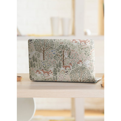 Peel & Stick Floral Roll