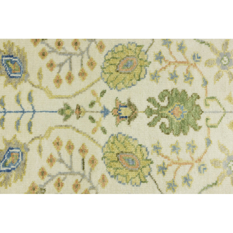 Tapis Oushak Chobi Mute, Rectangle 2 pi 6 po x 5 pi 10 po 