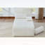 Chaise longue confortable pour le salon et l'heure du café-131240896