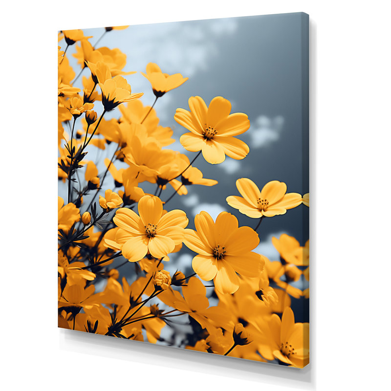 «Daiyah Yellow Gray Flowers Harmony» en jaune sur toile, H 40 po x l 30 po x P 1,5 po, Toile tendue