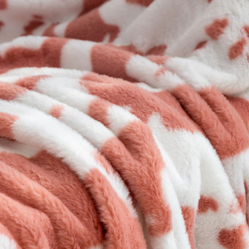 Couverture en flanelle , Vache rose tachetée, L 63 po x l 51 po