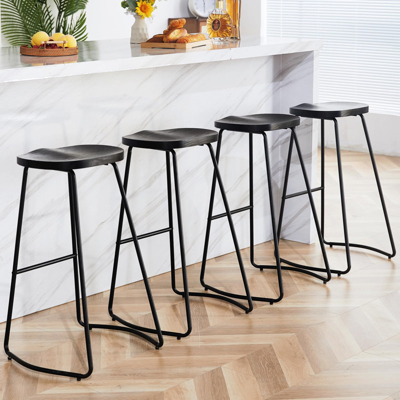 Ensemble de siège de selle en bois massif avec repose-pieds Alazia, 4, Tabouret de bar (siège d'une hauteur de 30 po), Noir