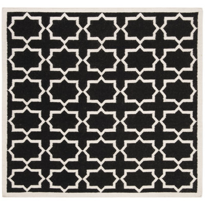 Rodgers Hand Woven Flat Weave Wool/Cotton Geometric Rug in White/Black