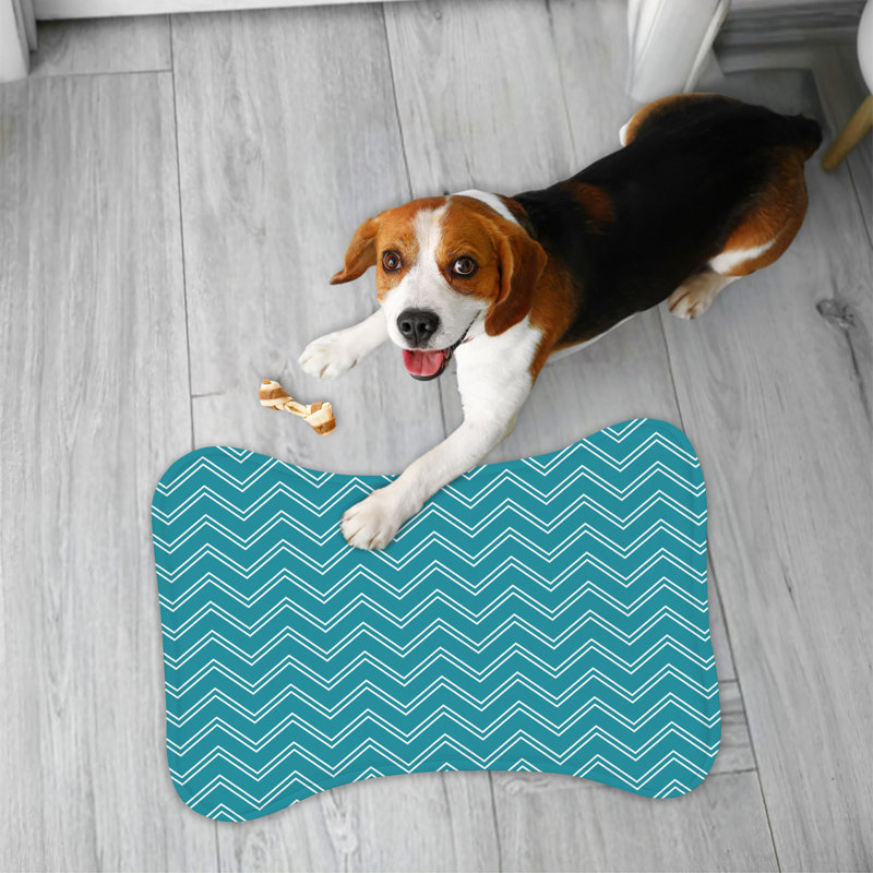 Elegant Halloween - 1 Piece Bone Shape Feeding Mat