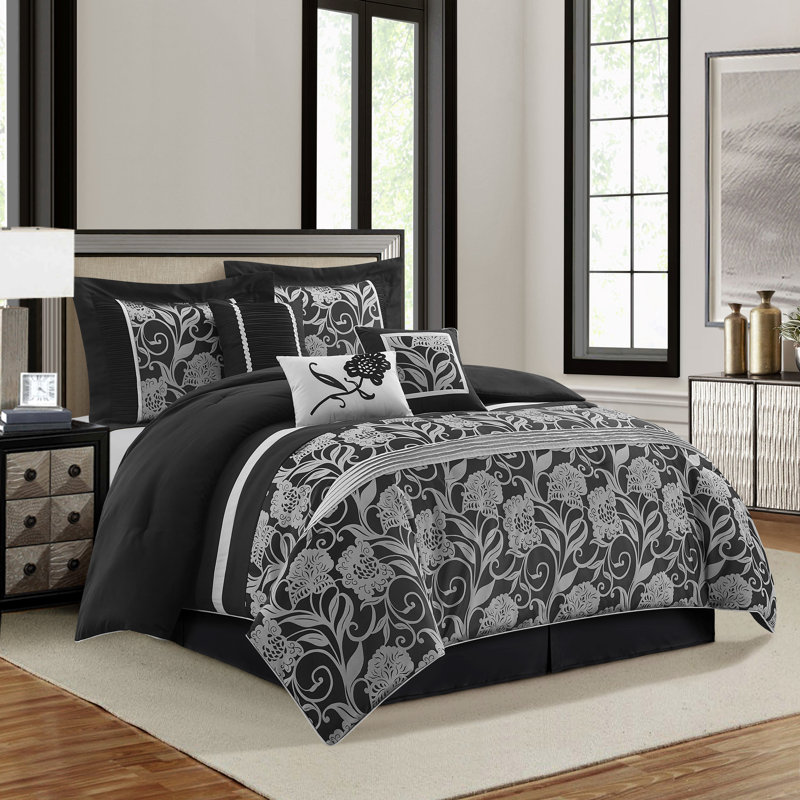 Ensemble d'édredon en microfibre de 7 pièces Fennville, Édredon très grand californien + 6 pièces suppl, Noir/argenté